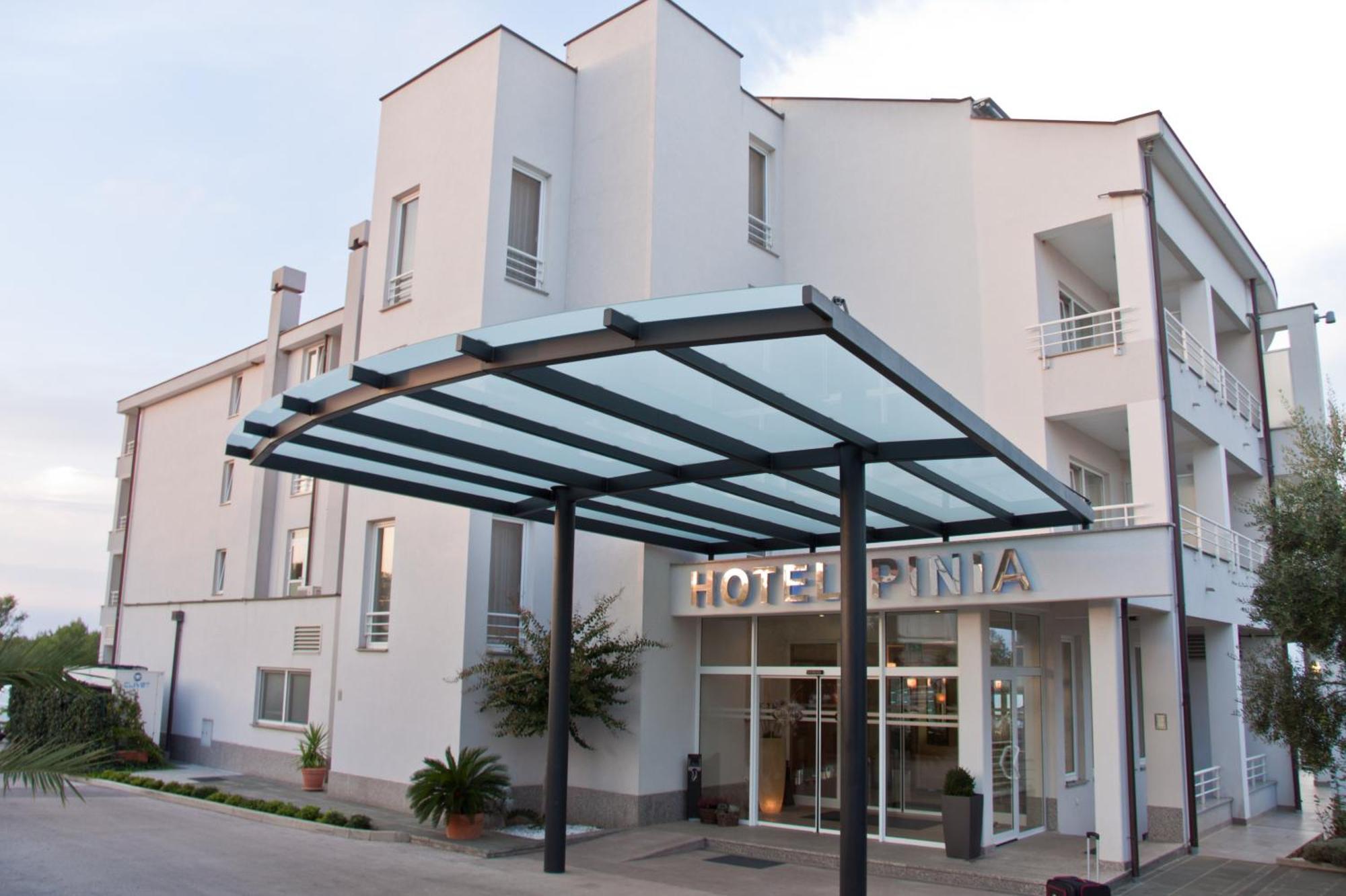 Spa & Wellness Hotel Pinia Malinska Exterior foto